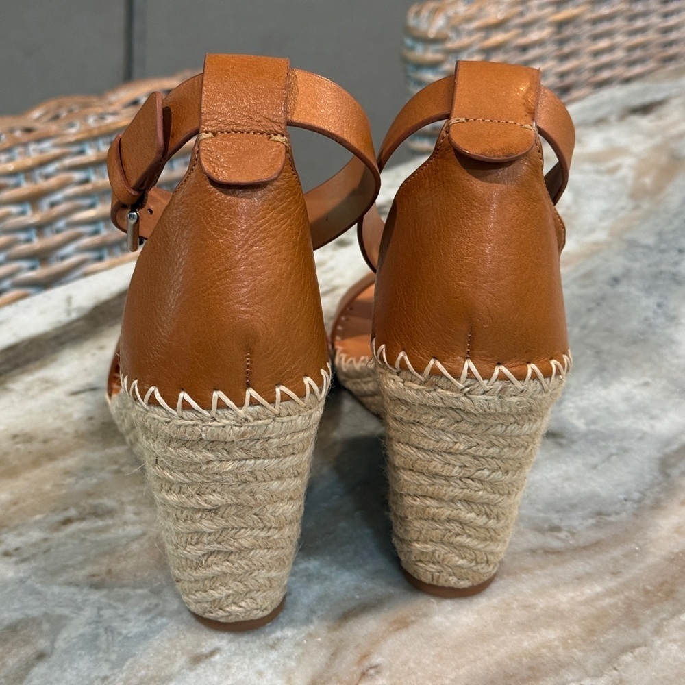 Women’s DOLCE VITA Noor tan wedge sandals- Size 9.5 - Picture 3 of 8